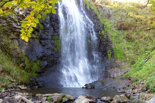 séjour pêche en liberté en Auvergne les cascades